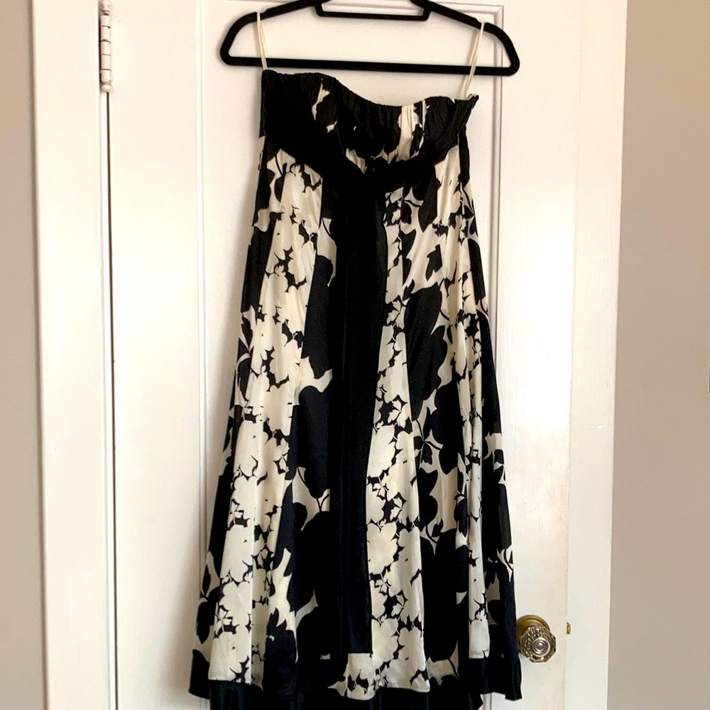 MoonSoon floral cocktail strapless dress size 6.